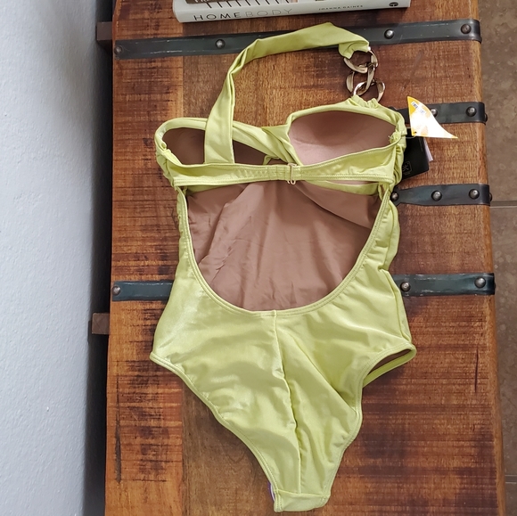💛💚 Cia.Maritima One Piece Swimsuit 💚💛 - Picture 4 of 14